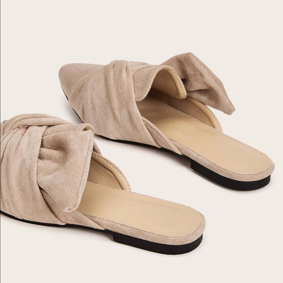 Brand New SHEIN FLAT MULES - Picture 4 of 5